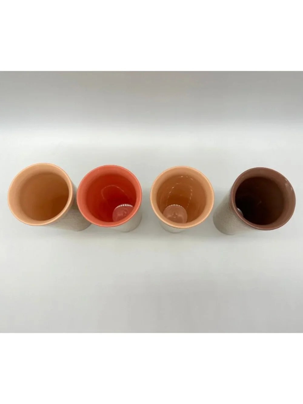 Vintage Tumblers Raffiaware Melamine Thermo Temp Cups Set Of 4 USA Mid Century